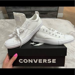 Converse Low Top